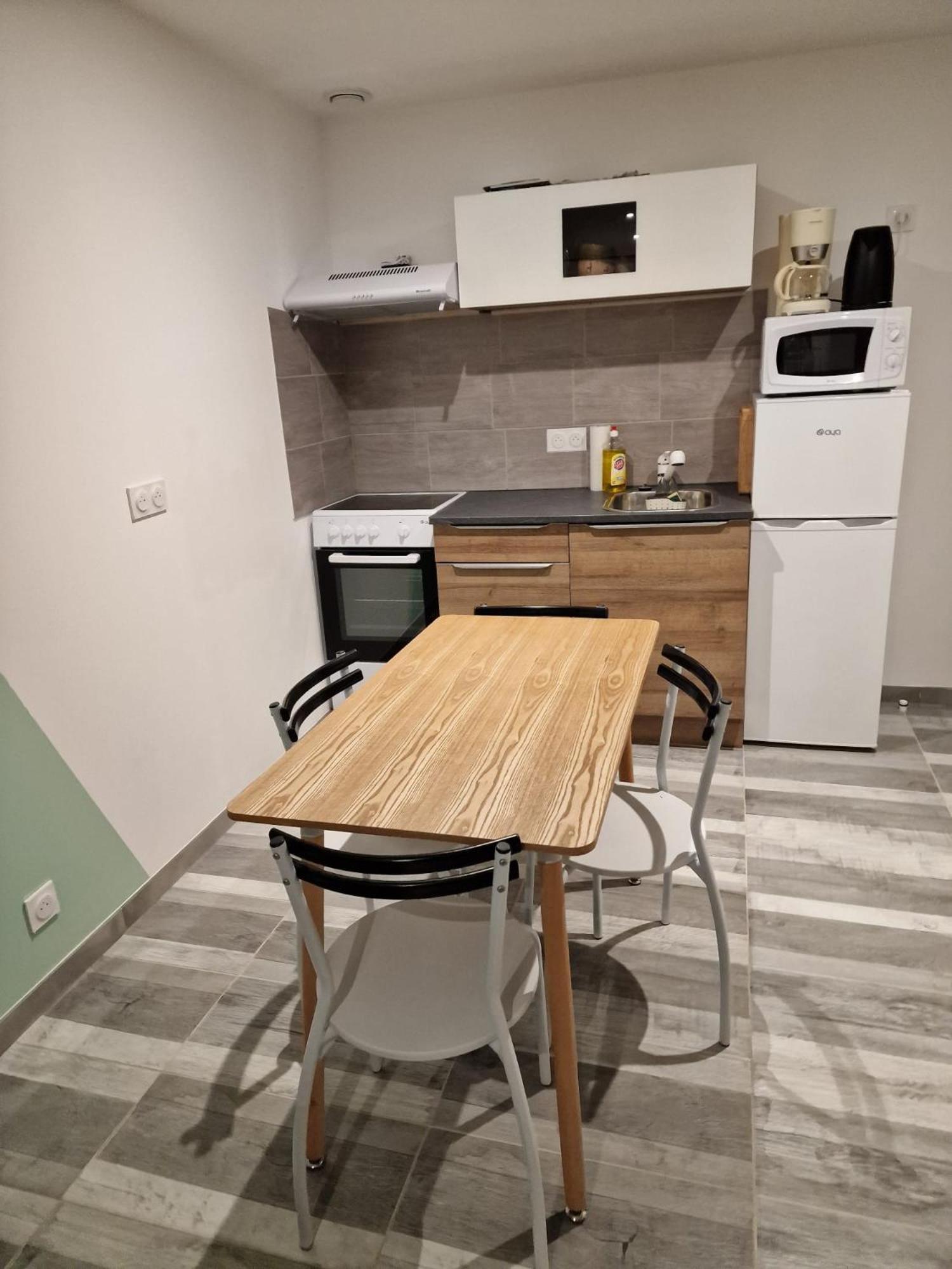 Comme A La Maison Gannat Dış mekan fotoğraf