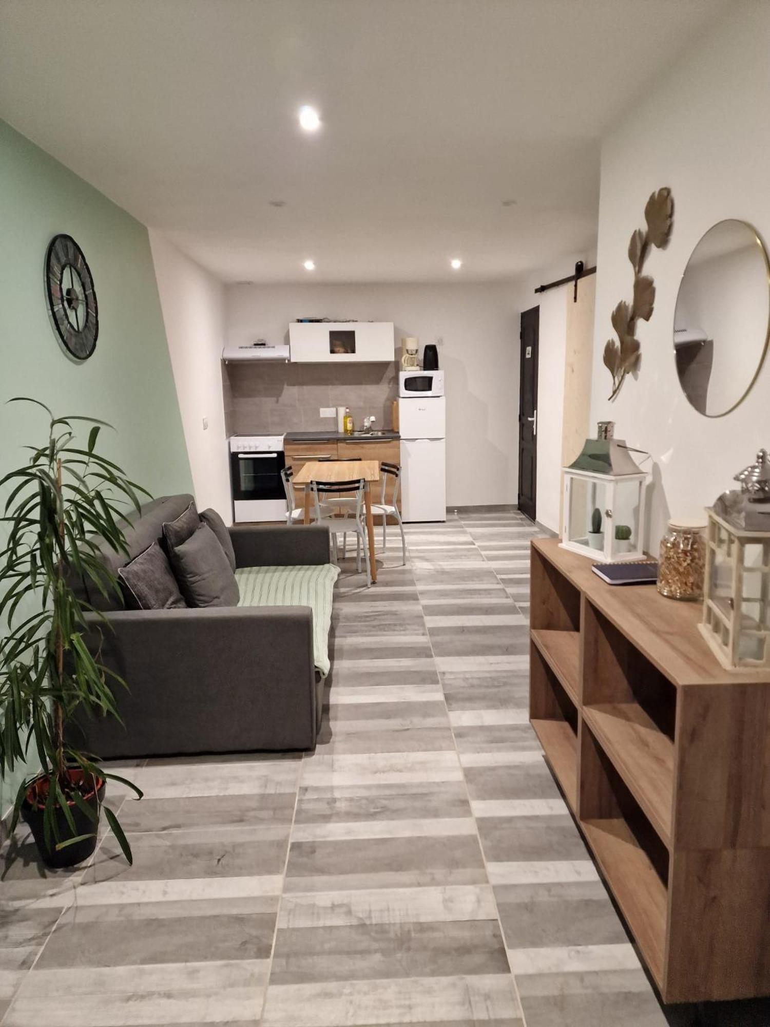 Comme A La Maison Gannat Dış mekan fotoğraf
